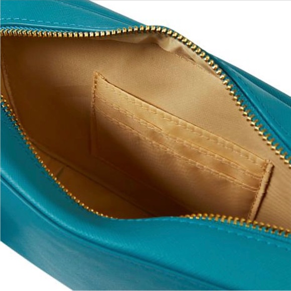 NWT - Joy Clean & Chic Saffiano Leather
Crossbody Bag Plus Card Case - Picture 3 of 3